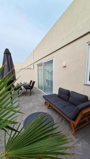 Modern & Spacious 2BR Penthouse with Terrace - Close to Qawra Beach